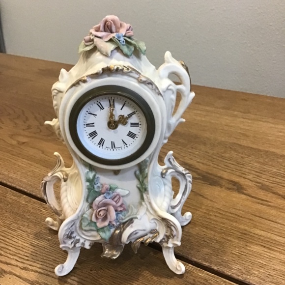 Vintage West German Unadjusted Ceramic Mantle Clock Signed - Picture 5 of 10